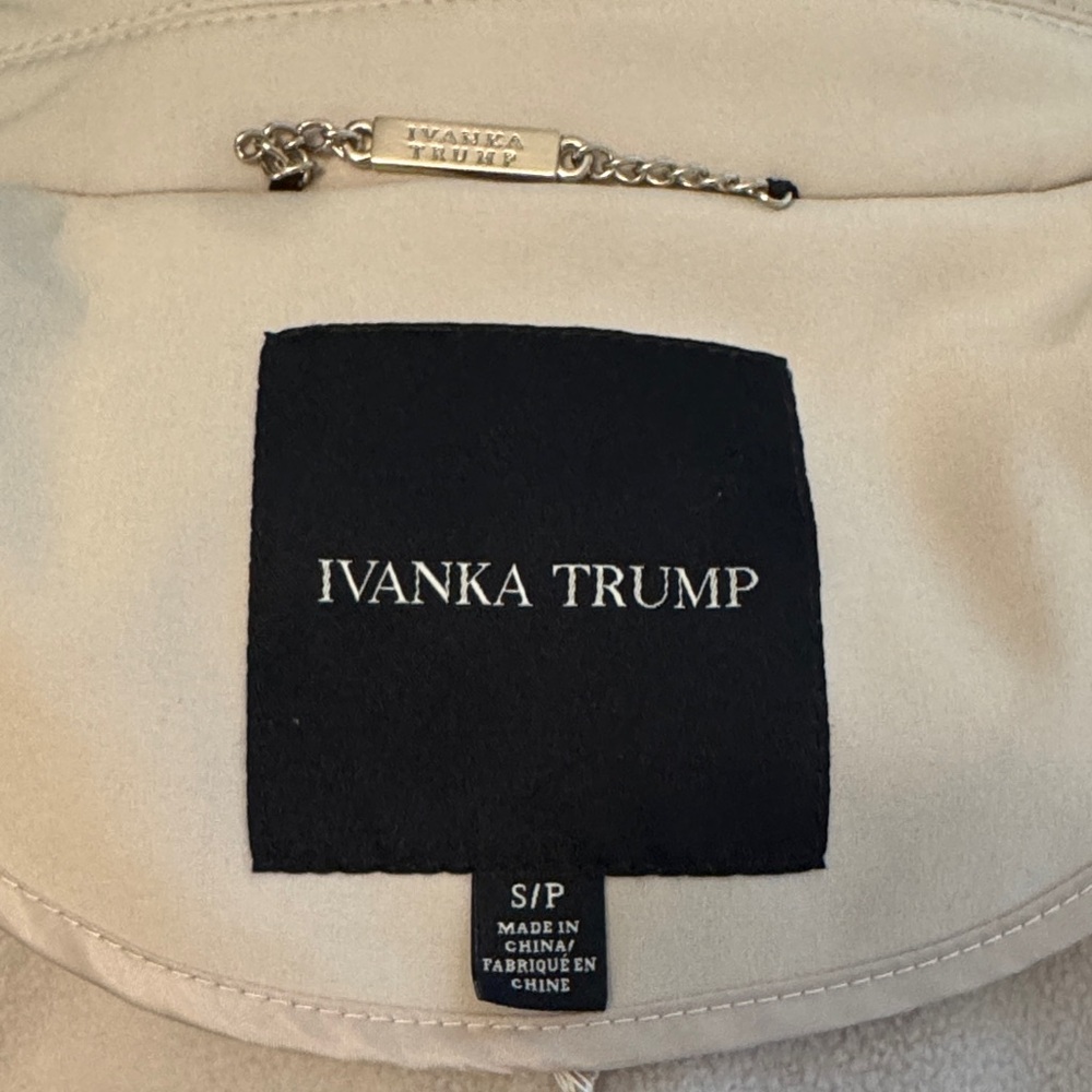 Ivanka Trump Cream Trench Coat with Dark Brown Collar - Picture 4 of 5